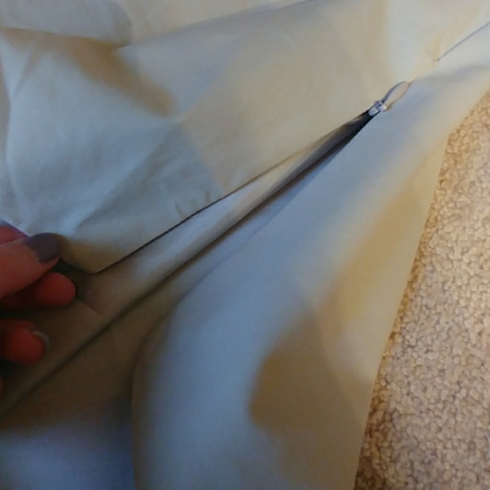 Light Tan Skirt Size S - Picture 3 of 3